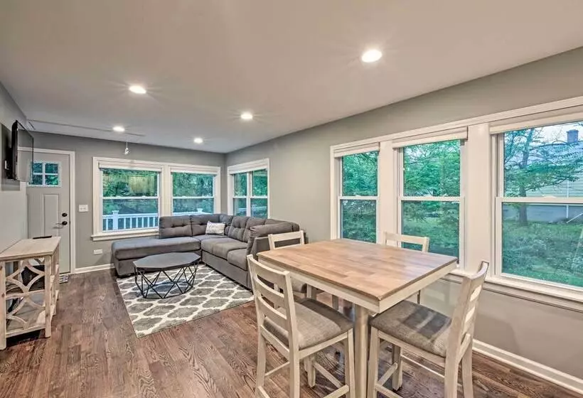 Updated Twin Lakes Cottage, Walk To Lake Mary