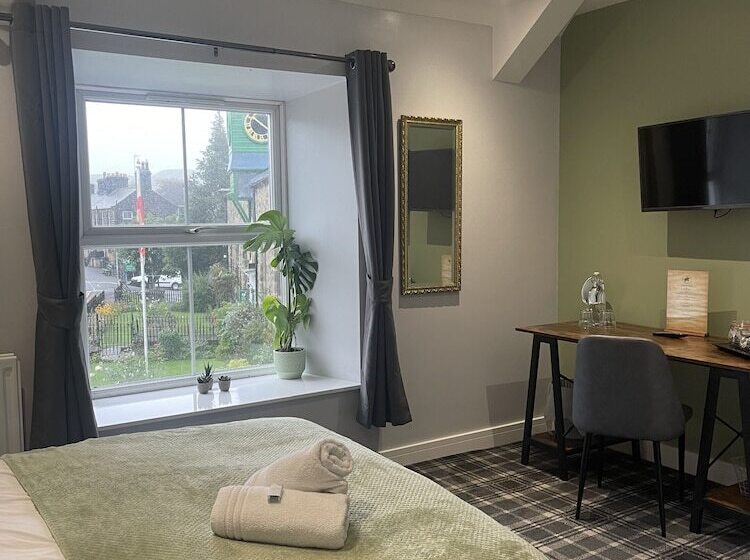 민박 Black Bull Bellingham