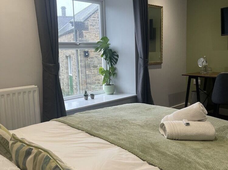 민박 Black Bull Bellingham