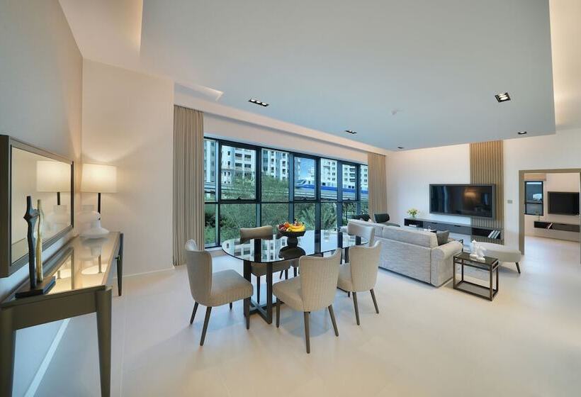 Cheval Maison   The Palm