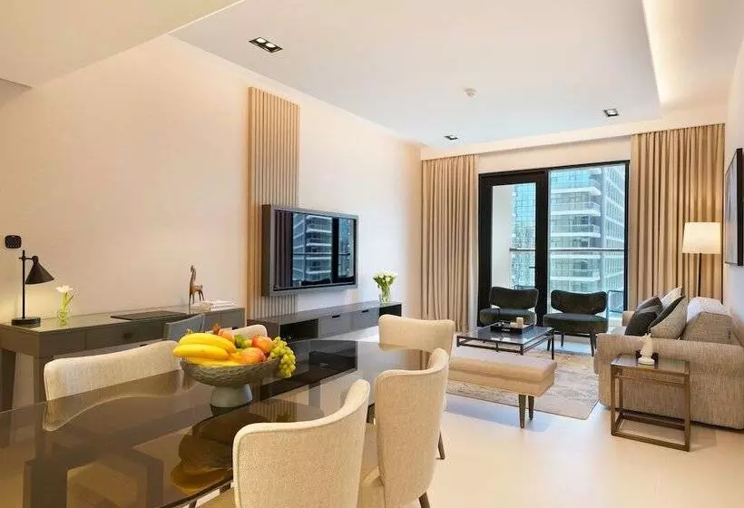 Cheval Maison   The Palm