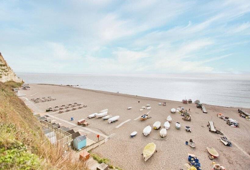 Fantastic 1bd Hideaway, 2 Minutes To The Sea