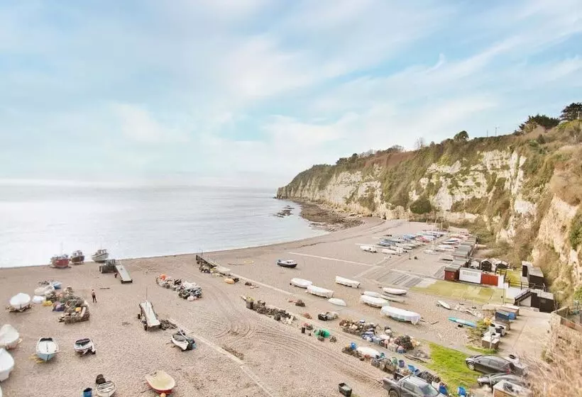 Fantastic 1bd Hideaway, 2 Minutes To The Sea