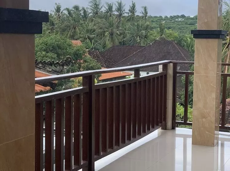 هتل Bima Homestay Lembongan