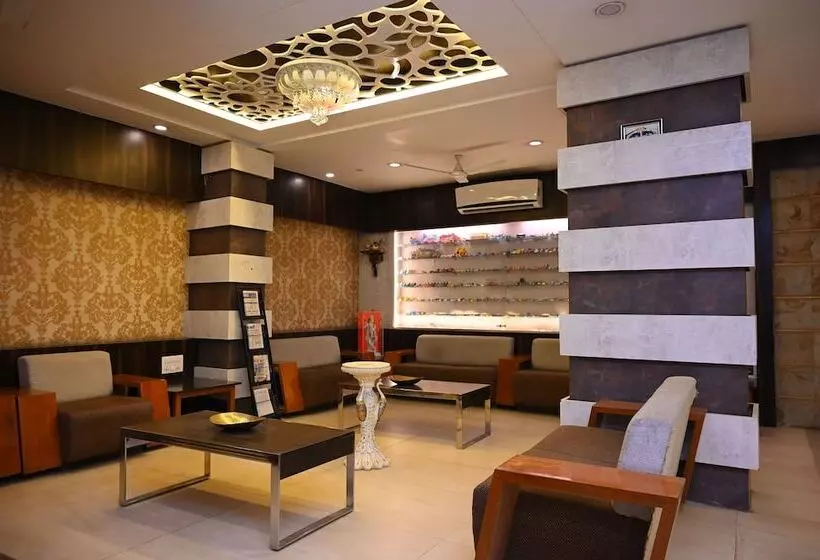 Hotelli Center Point