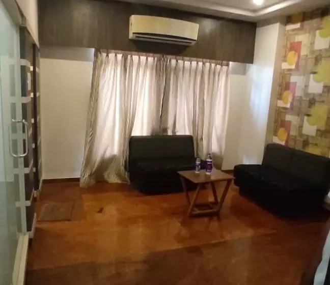 Hotelli Center Point