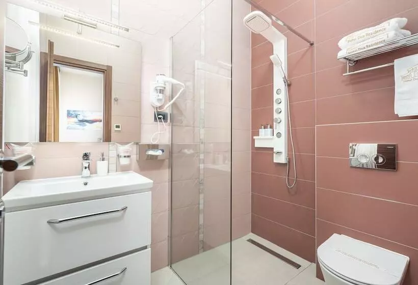 ホテル Dua Residence