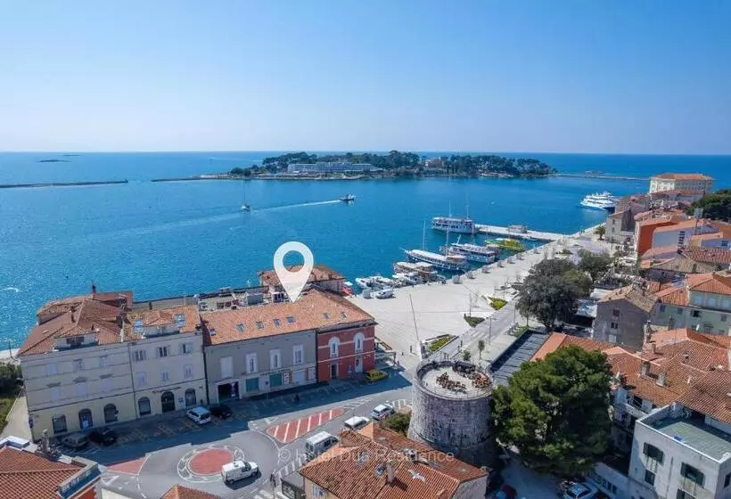 ホテル Dua Residence