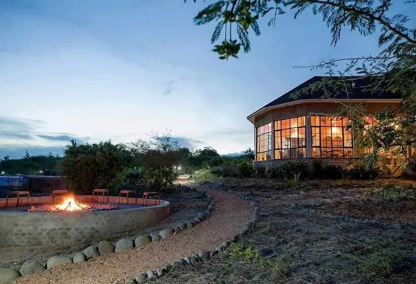 هتل Elephant Plains Lodge
