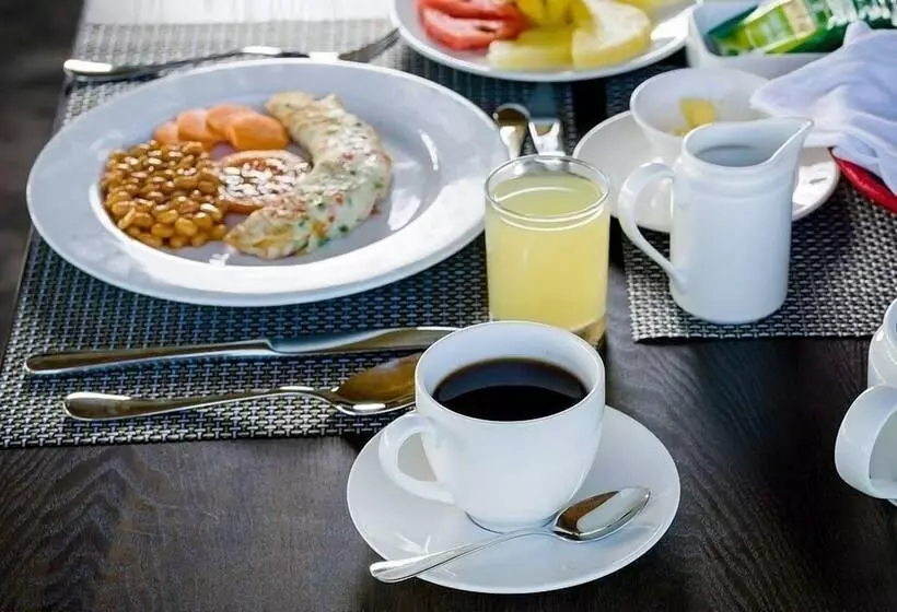 هتل Elephant Plains Lodge