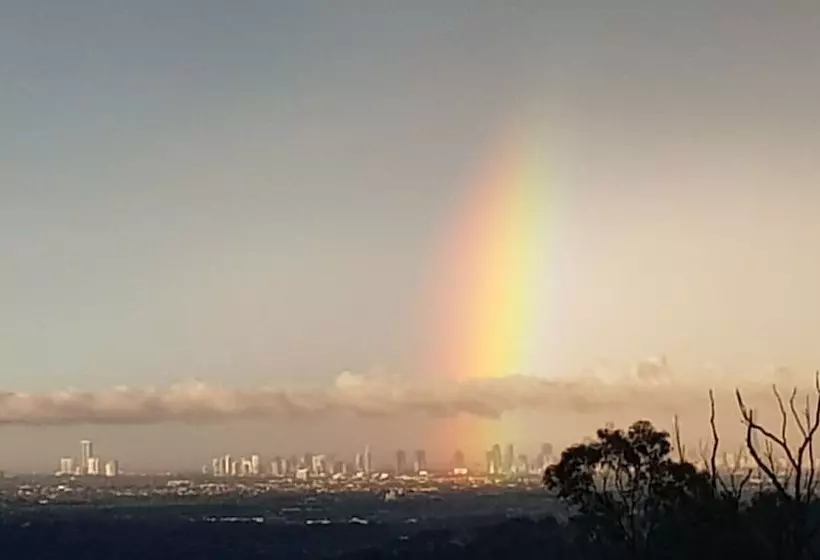 Hotelli Gold Coast Tree Houses