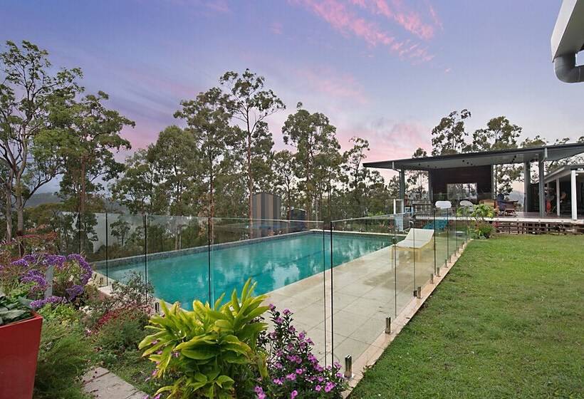 호텔 Gold Coast Tree Houses