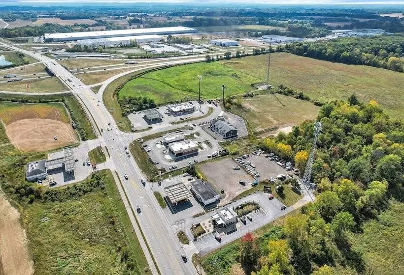 Hotelli Holmes Suites Inn Columbus Pataskala   I 70 East