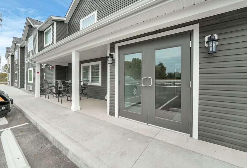 Отель Holmes Suites Inn Columbus Pataskala I 70 East