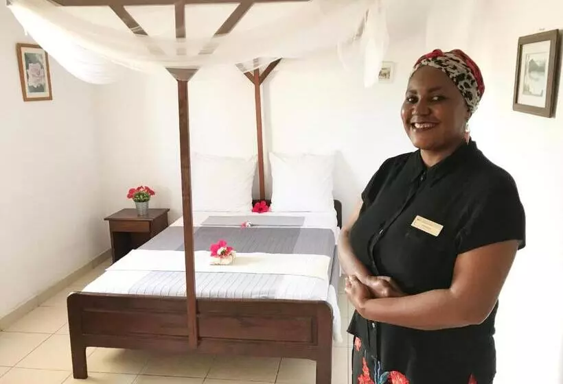 هتل Jardin De La Paix