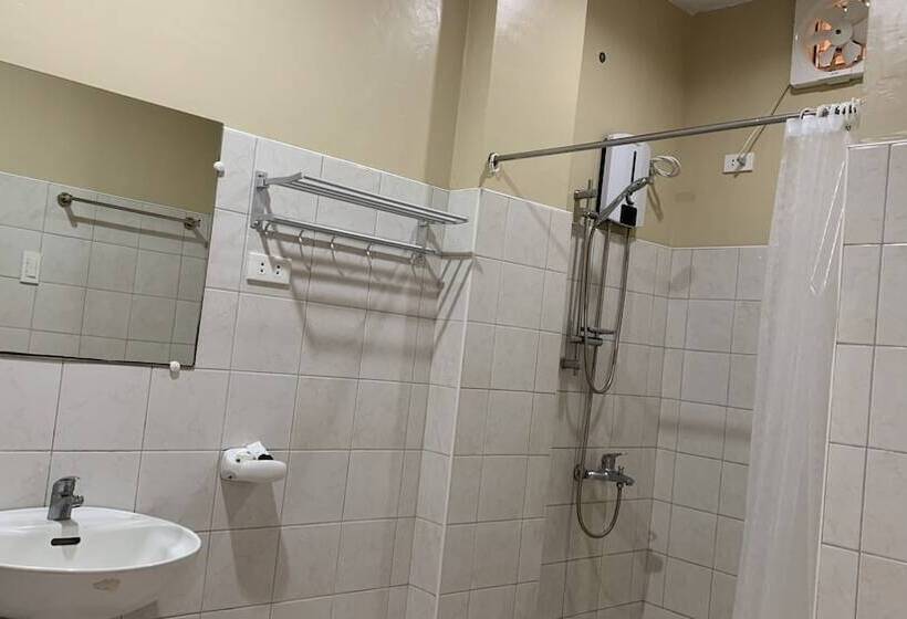 בית מלון כפרי Mabini