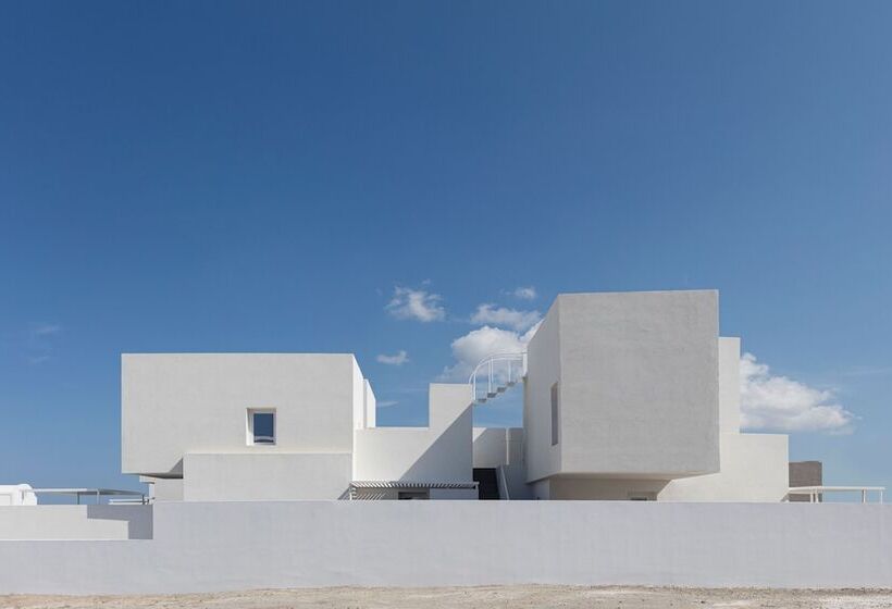 Отель Neo Suites