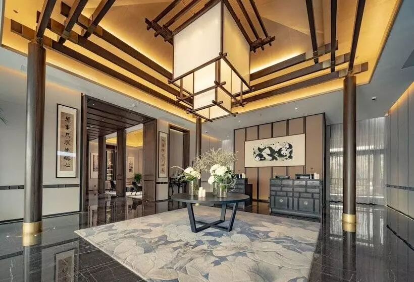 Hotelli Swisstouches Resort