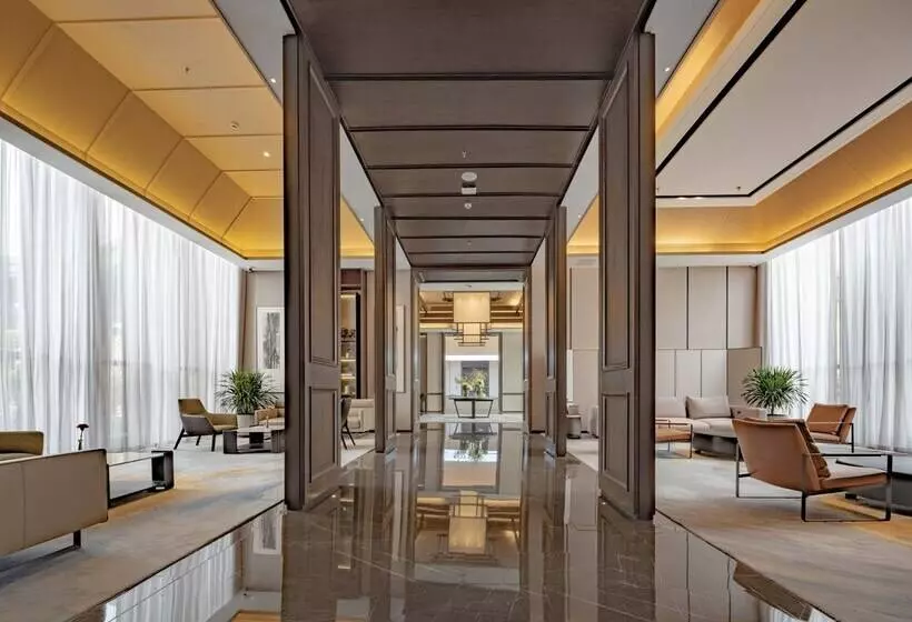 Hotelli Swisstouches Resort