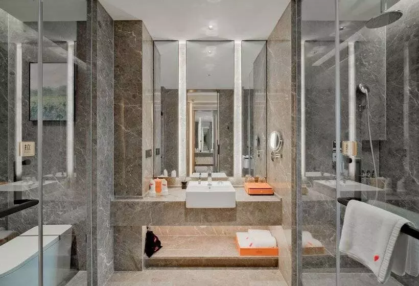 Hotelli Swisstouches Resort