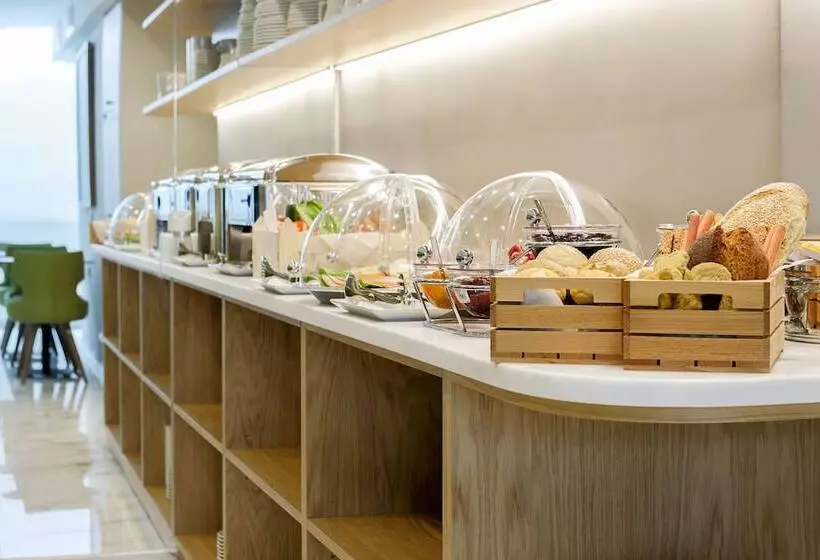 ホテル Urban Frame Acropolis