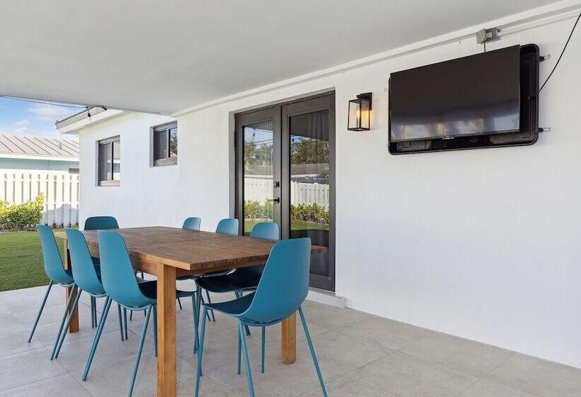 Kasa Lighthouse Point South Florida