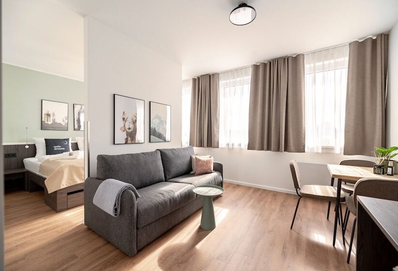 Limehome Bremerhaven Kantstraße