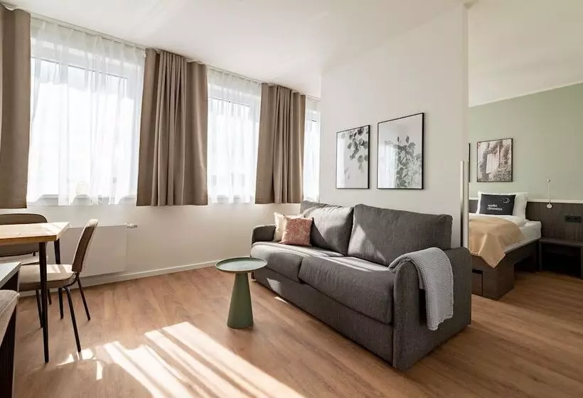 Limehome Bremerhaven Kantstraße