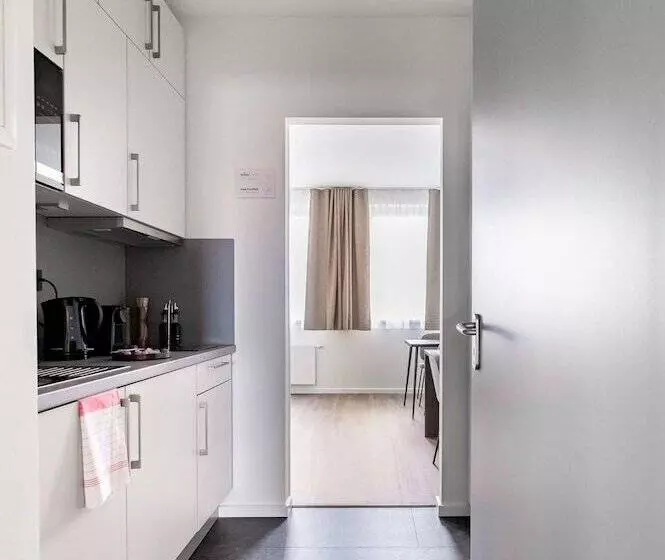 Limehome Bremerhaven Kantstraße