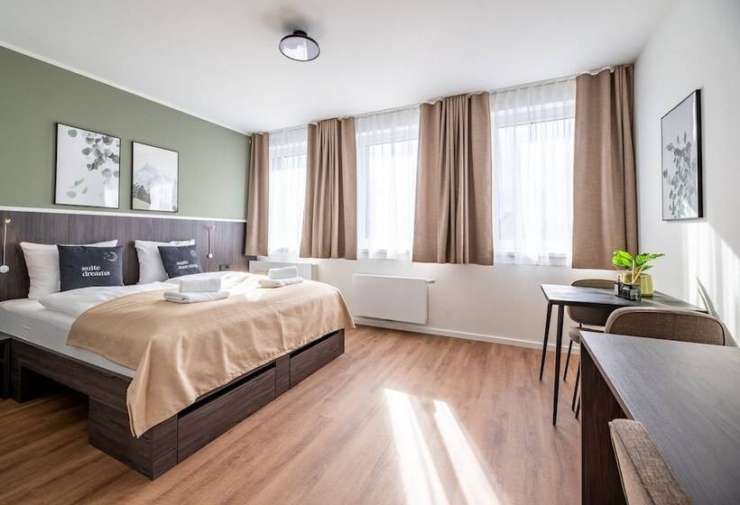 Limehome Bremerhaven Kantstraße