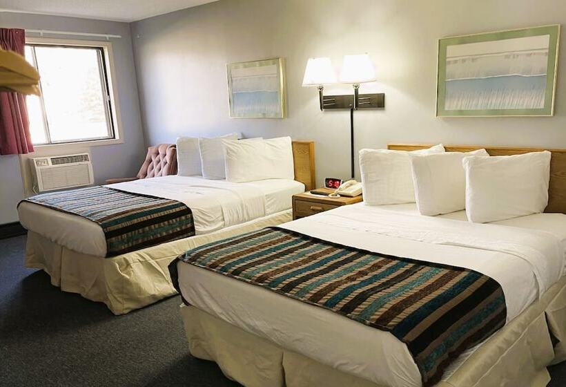 Oyo Hotel Pipestone Mn, Canterbury Park