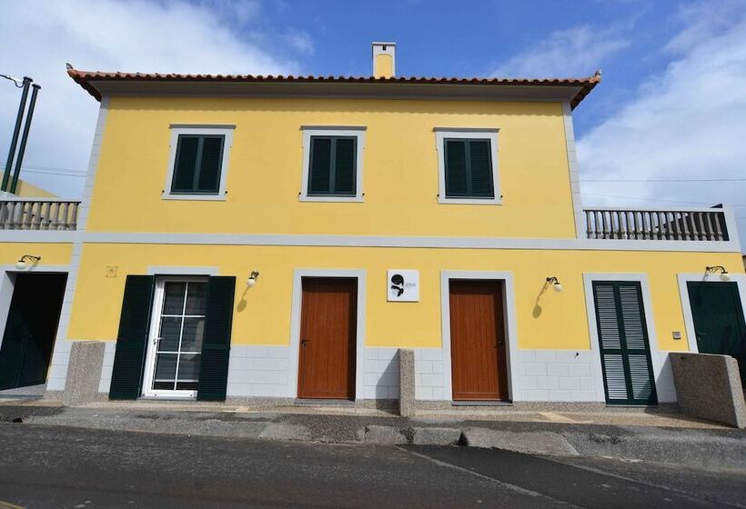 ペンション Casas Do Baleeiro   Whaler’s Houses