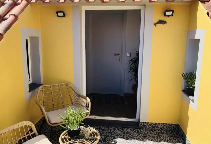 ペンション Casas Do Baleeiro   Whaler’s Houses