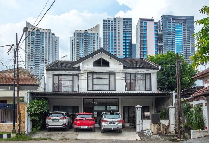 펜션 Mono Coliving Kencana, Surabaya