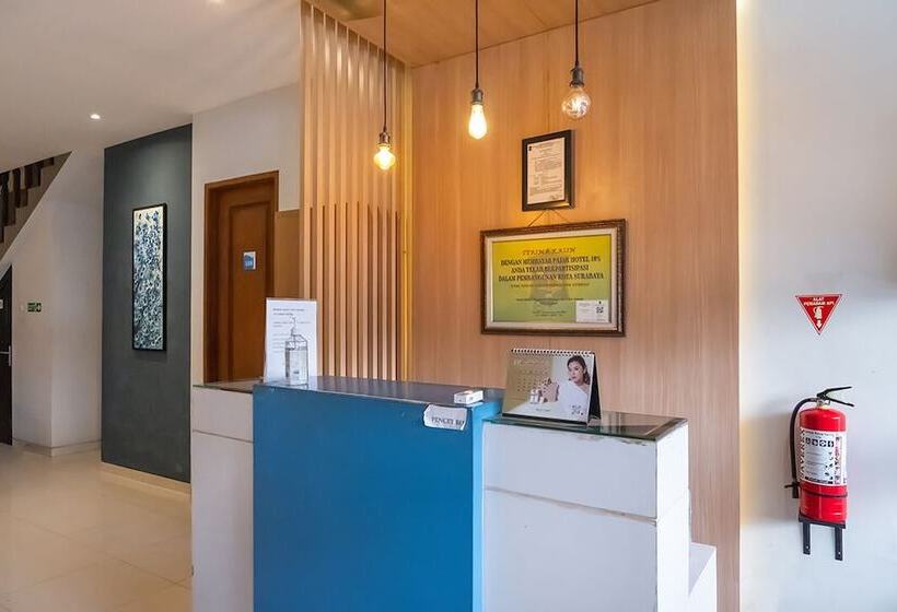 펜션 Mono Coliving Kencana, Surabaya