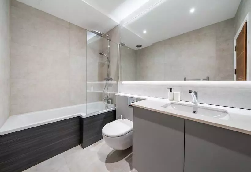 レジデンス Modern Townhouse With Cinema Room In London Se1