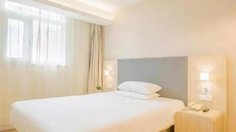 Hanting Hotel Baotou Donghe Railway Station