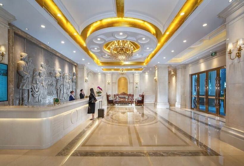 Otel Vienna International