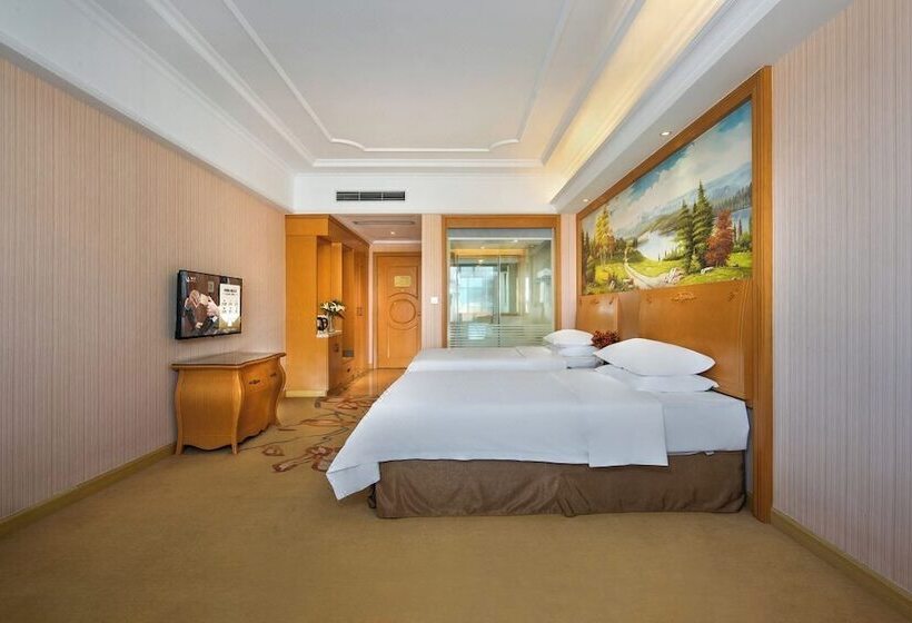 Otel Vienna International