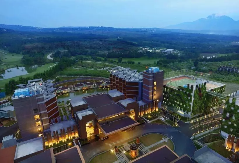 ホテル Aston Sentul Lake Resort & Conference Center