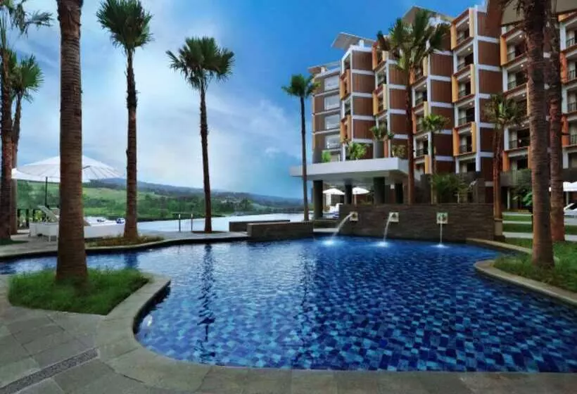 ホテル Aston Sentul Lake Resort & Conference Center