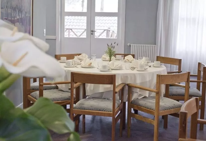 Carilo Village Apart Hotel & Spa