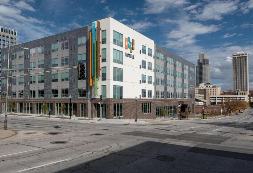 Even Hotel Omaha Downtown Old Market, An Ihg