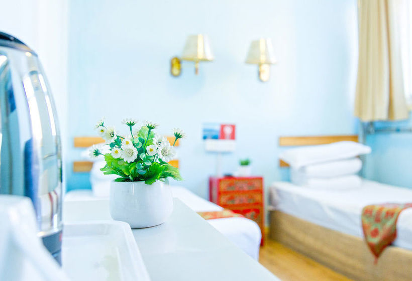 Hotel Home Youth Hostel