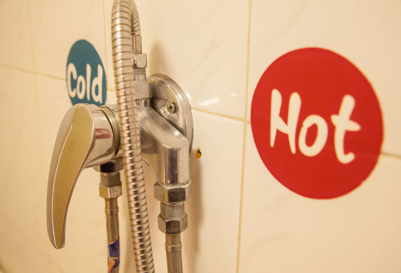 Hotel Home Youth Hostel