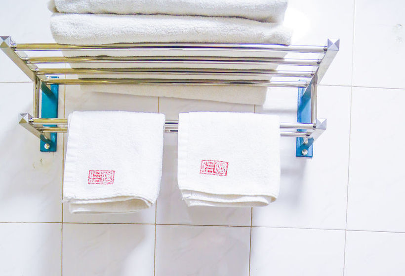 Hotel Home Youth Hostel