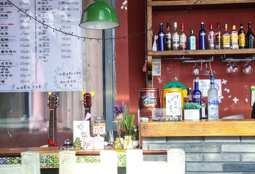 Hotel Home Youth Hostel