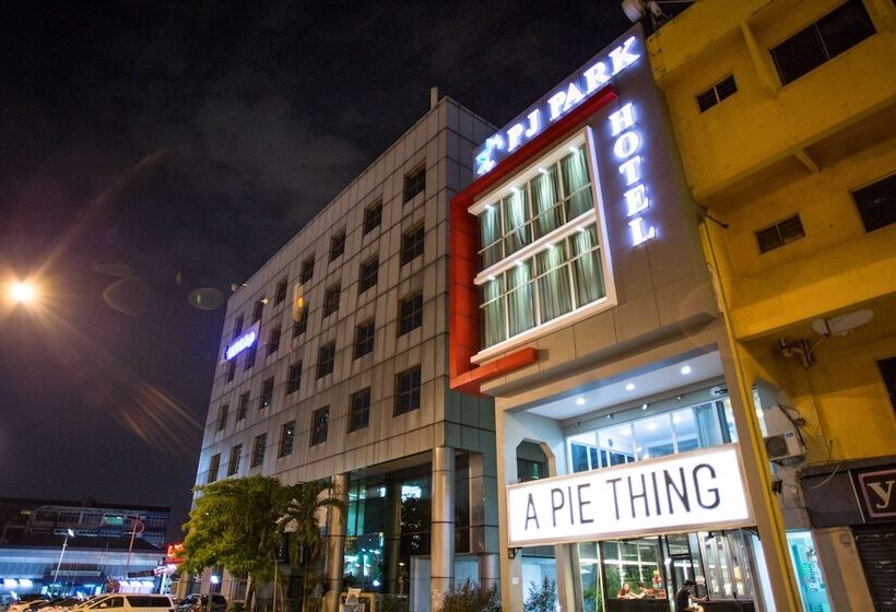 בית מלון כפרי Pj Park