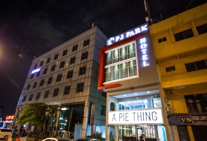 בית מלון כפרי Pj Park