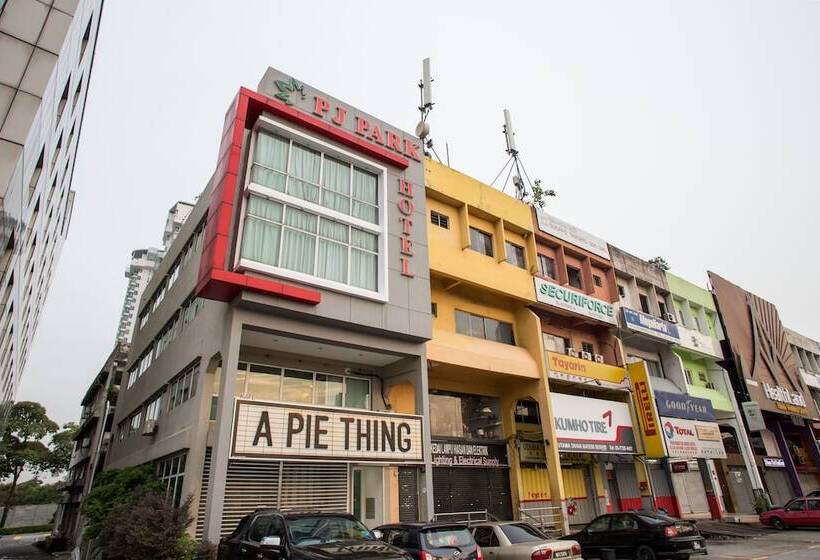 בית מלון כפרי Pj Park